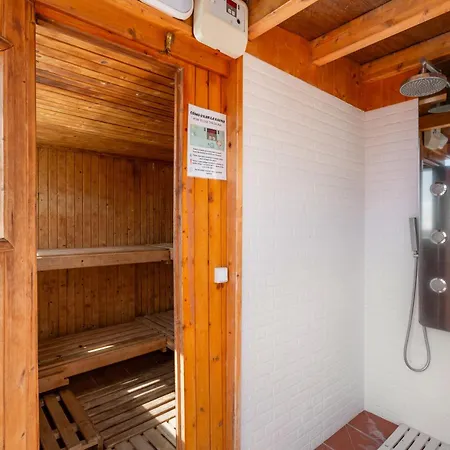 Estanco 14 * Vega de San Mateo