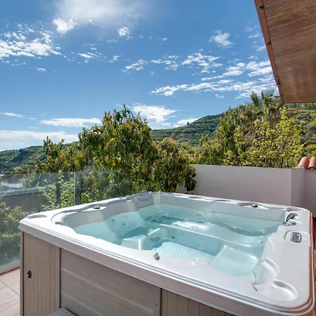 Villa Estanco 14 *