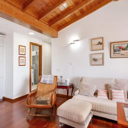 Villa Estanco 14 *